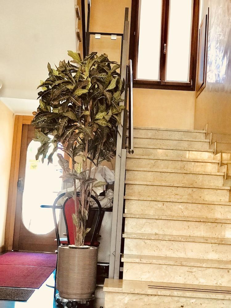 Hotel Martello 마르게라 외부 사진